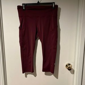 Lululemon Fast & Free Crop *Nulux 19" with pockets